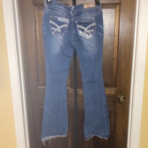 Amethyst Jeans Blue Flare with Distressed Details - Picture 12 of 13